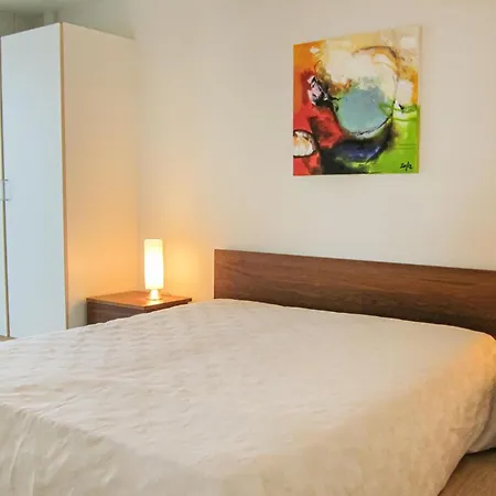 1 Bedroom In *